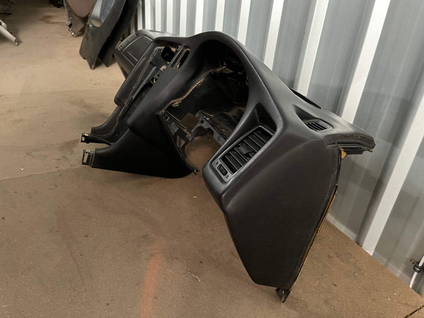 Dash C34 Stagea, Excellent Condition - Grade B