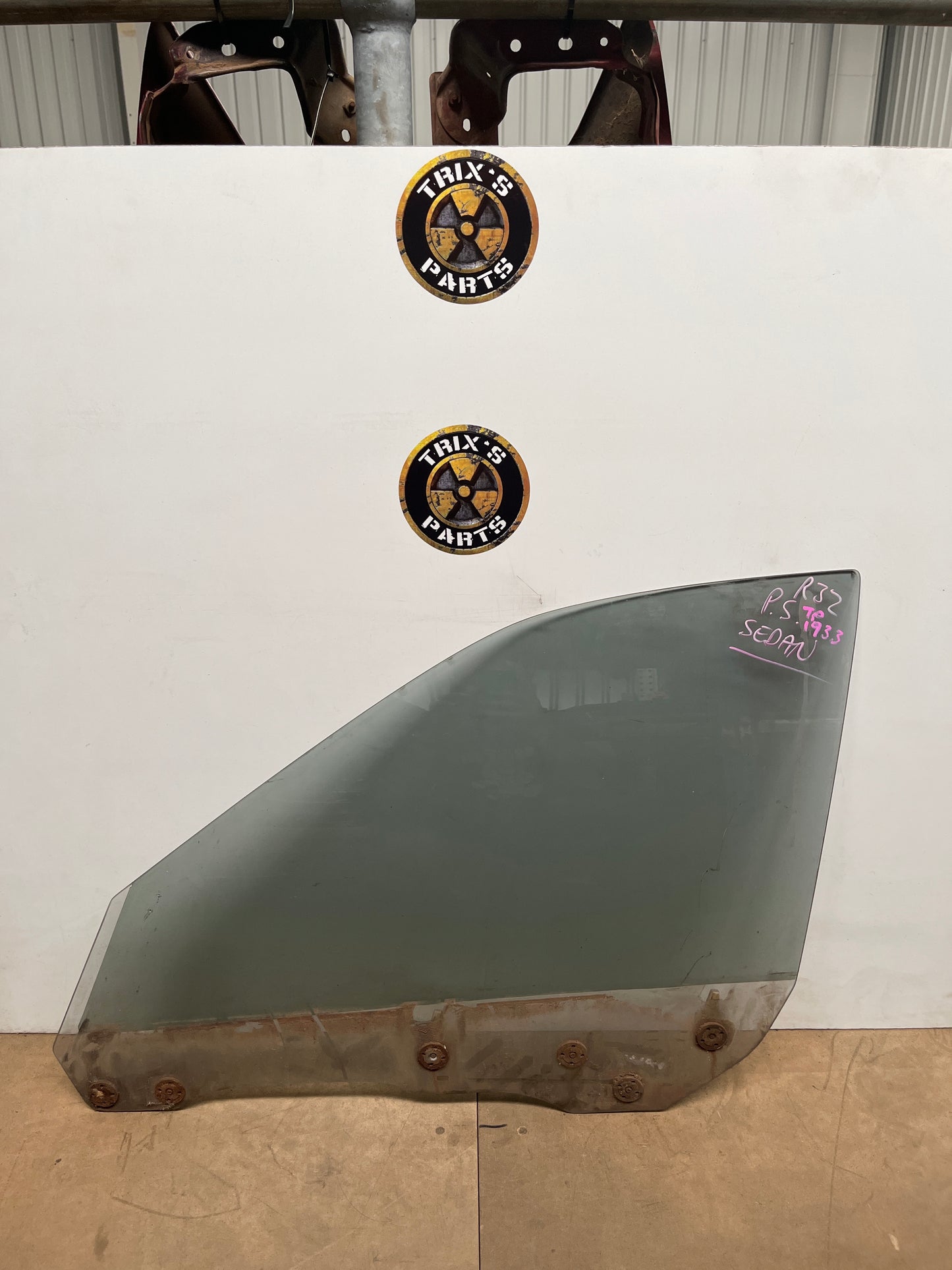 Window Glass Front Passenger Side - R32 Skyline Sedan