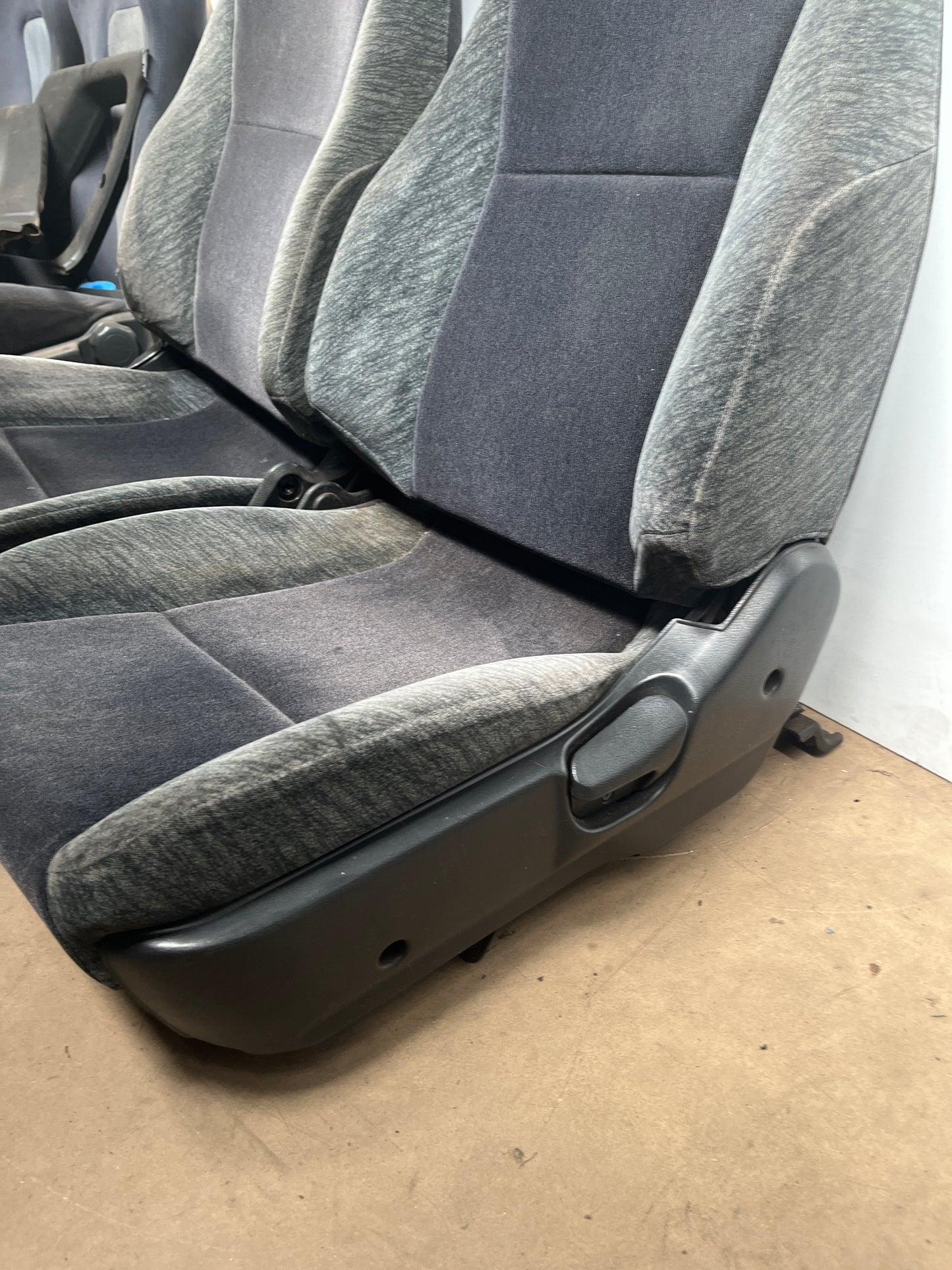 Standard Front Seats With Rails Pair - R33 S1 Skyline
